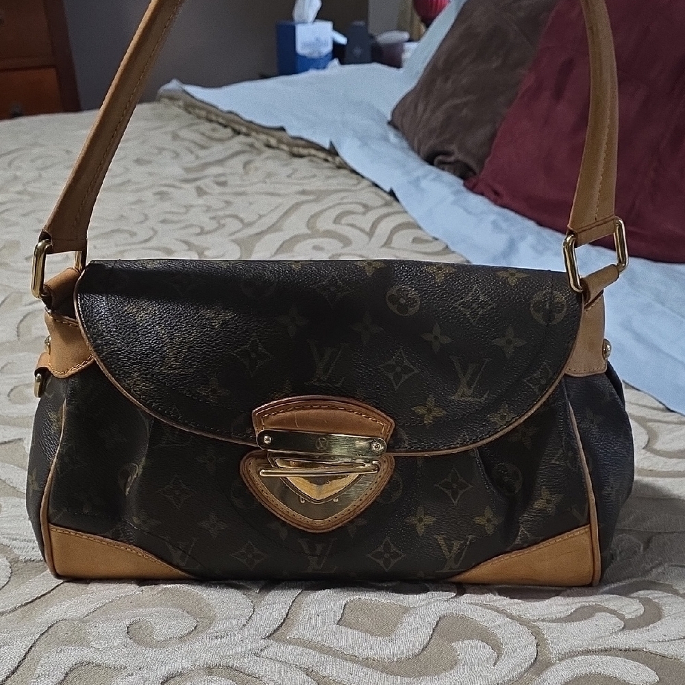 Authentic Louis Vuitton Black and Tan Shoulder Bag